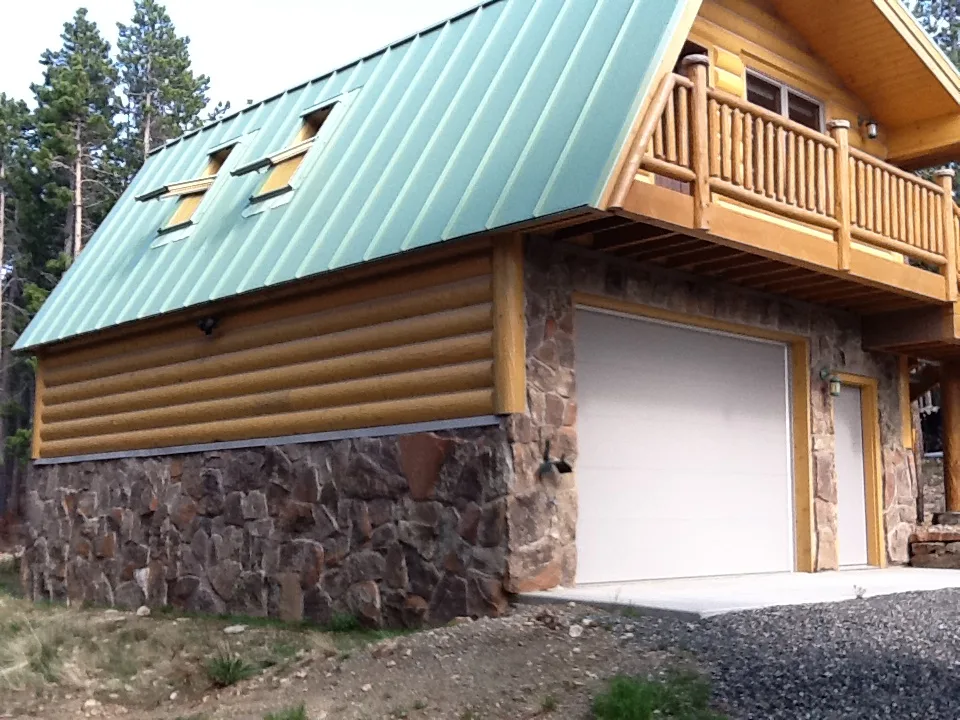 Log-Sided Garage with Guest Apartment